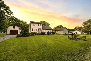 2687 Anchorage Rd, Sharpsville, PA 16150 - Photo 1