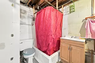 675 Meadow Ln, Rochester, PA 15074 - Photo 24