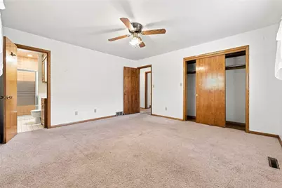 186 Donald Rd, Hermitage, PA 16148 - Photo 6