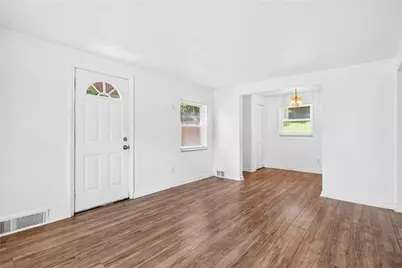 1629 Laketon Rd #1627, Pittsburgh, PA 15221 - Photo 10