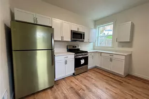 424 Suncrest St, Pittsburgh, PA 15210 - Photo 10