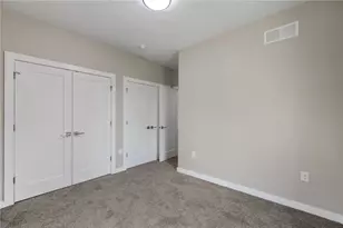 4821 Monongahela St, Pittsburgh, PA 15207 - Photo 16