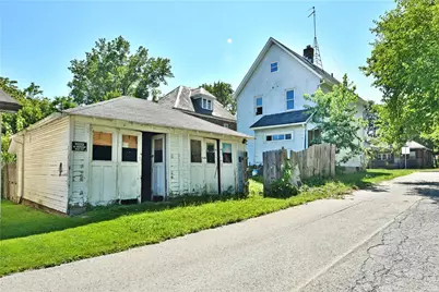653 S State Line Rd, Sharon, PA 16146 - Photo 28