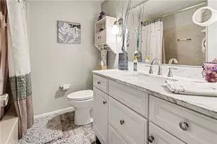 405 Peters Dr, Pittsburgh, PA 15116 - Photo 22