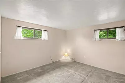 405 Peters Drive, Pittsburgh, PA 15116 - Photo 22