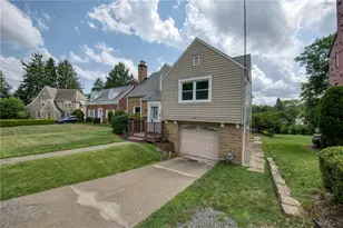 145 Marshall Cir, Pittsburgh, PA 15236 - Photo 2
