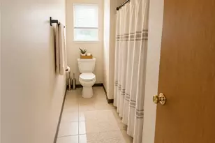 11 S 14th St, Jeannette, PA 15644 - Photo 14