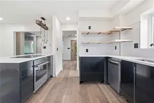 820 Bryn Mawr Rd, East Pittsburgh, PA 15219 - Photo 10