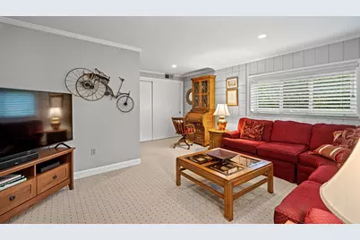 4706 W Lawnview Avenue, Pittsburgh, PA 15227 - Photo 24