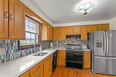95 Milbeck Dr, North Franklin Township, PA 15301 - Photo 12