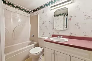 137 Kenney Dr, Leet Township, PA 15143 - Photo 28