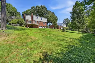 137 Kenney Dr, Leet Township, PA 15143 - Photo 36