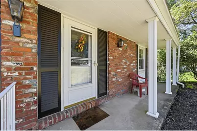 137 Kenney Dr, Leet Township, PA 15143 - Photo 4