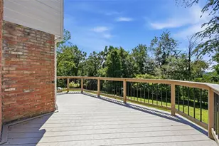 137 Kenney Dr, Leet Township, PA 15143 - Photo 22