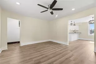 1101 12th St, Stowe Township, PA 15136 - Photo 12