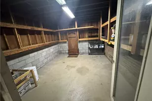 68 Kathleen Dr, Robinson Twp, PA 15136 - Photo 26