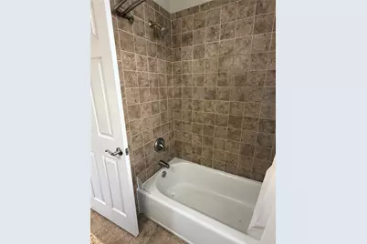 2112 McMinn St, Aliquippa, PA 15001 - Photo 4