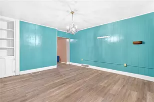 113 E Grant St, Latrobe, PA 15650 - Photo 10