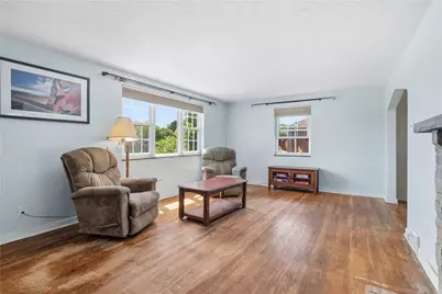 1107 Girard Rd, Pittsburgh, PA 15227 - Photo 14
