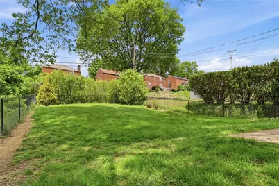 1107 Girard Rd, Pittsburgh, PA 15227 - Photo 34