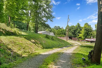 45 Kettle Dr, South Strabane, PA 15301 - Photo 16