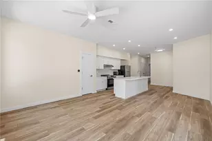 129 Hazelwood Ave, Pittsburgh, PA 15207 - Photo 10