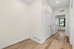 129 Hazelwood Ave, Pittsburgh, PA 15207 - Photo 12