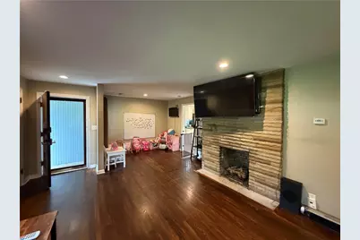 801 Lillian Drive, Hermitage, PA 16148 - Photo 6