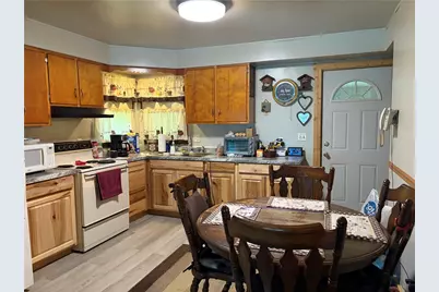 2301 Graceland Rd, Neshannock Township, PA 16105 - Photo 10