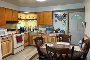 2301 Graceland Rd, Neshannock Township, PA 16105 - Photo 10