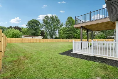 1130 Blue Sky Dr, Neshannock Township, PA 16105 - Photo 8