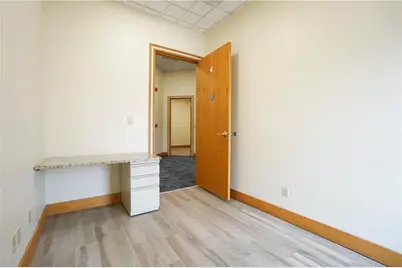 10431 Perry Highway, Pittsburgh, PA 15090 - Photo 18
