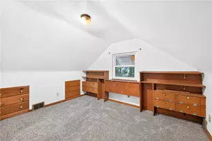 223 Montana St, Observatory Hill, PA 15214 - Photo 20