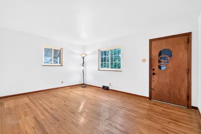 223 Montana St, Observatory Hill, PA 15214 - Photo 2
