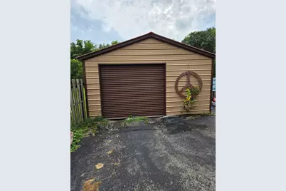 123 Snydertown Road, East Huntington, PA 15688 - Photo 2