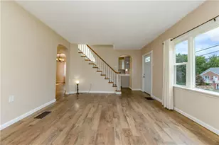 709 Center St, Conway, PA 15027 - Photo 10