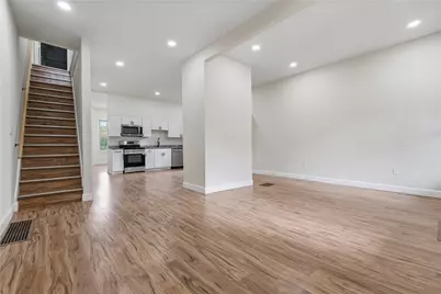 117 W 14th Ave, Homestead, PA 15120 - Photo 6