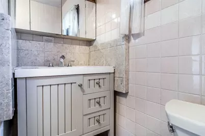 615 Beltzhoover Avenue, Pittsburgh, PA 15210 - Photo 32