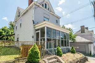615 Beltzhoover Ave, Pittsburgh, PA 15210 - Photo 28