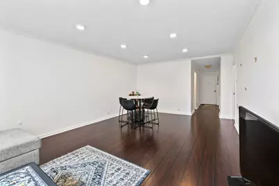 112 Washington Place #8H, Pittsburgh, PA 15219 - Photo 10