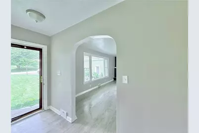 555 Mercer New Wilmington Rd, East Lackawannock Township, PA 16137 - Photo 2