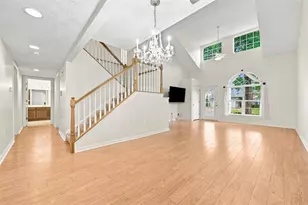 580 Newport Dr, Pittsburgh, PA 15235 - Photo 10