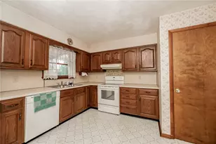 121 Pearl Dr, Plumcreek Township, PA 15774 - Photo 10