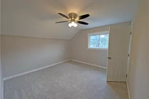 31 Augusta Ave, Pittsburgh, PA 15315 - Photo 12