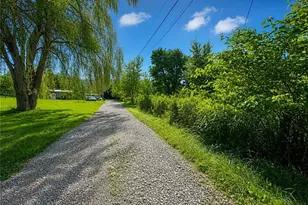 518 Shadyrest Rd, Franklin Township, PA 16117 - Photo 1