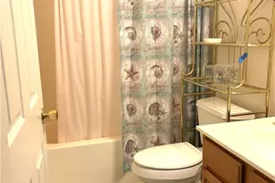 2750 Iowa Dr, Lower Burrell, PA 15068 - Photo 12