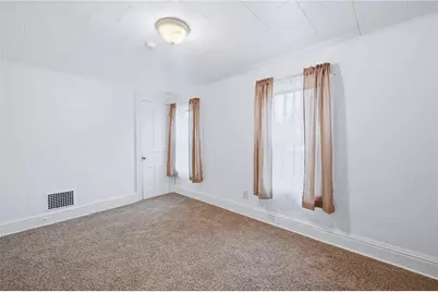1016 Hamilton Ave, Farrell, PA 16121 - Photo 26