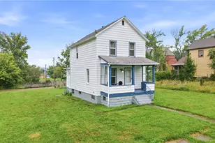1016 Hamilton Ave, Farrell, PA 16121 - Photo 32