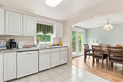 1920 Mount Joseph St, Pittsburgh, PA 15210 - Photo 16