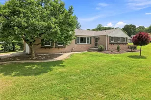 34 Lilac Dr, Shenango Township, PA 16159 - Photo 1